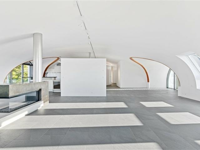 Wohnung kaufen in Pully, Waadt