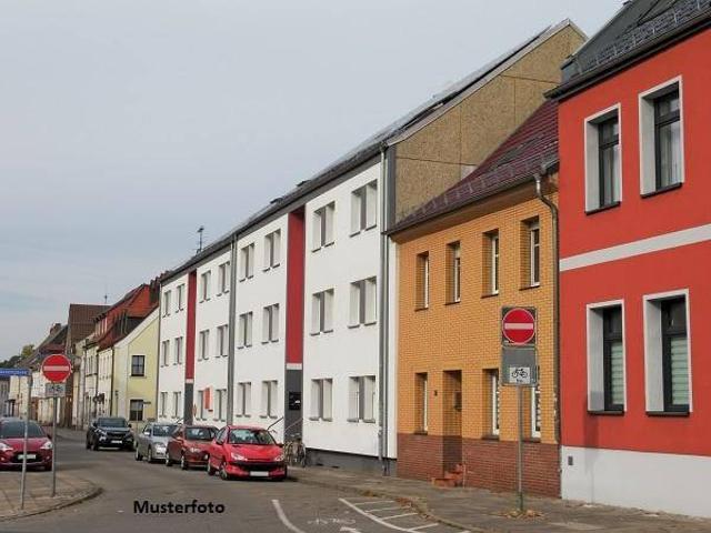 Haus kaufen in Wöllersdorf-Steinabrückl, Niederösterreich