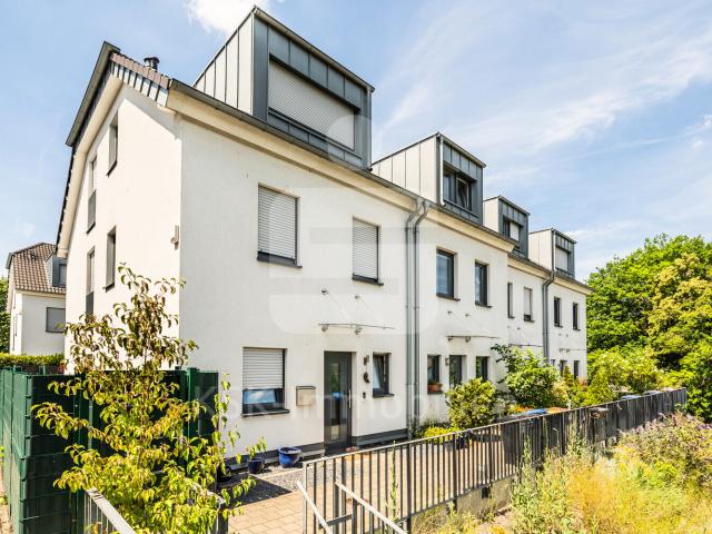 Villa kaufen in Vogelsang, Köln