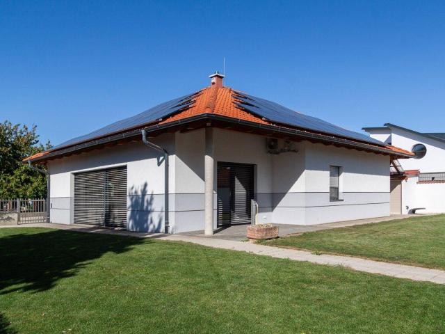 Haus kaufen in Neusiedl am See, Bezirk Neusiedl am See