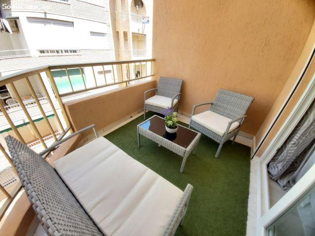 Piso en alquiler en Torrevieja, El Palmeral