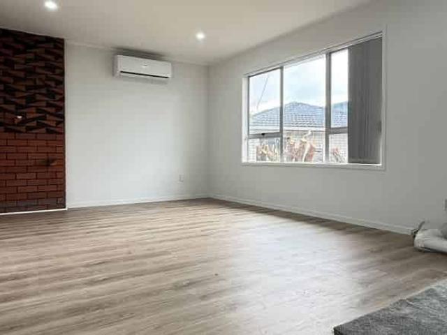 House for rent in Papakura