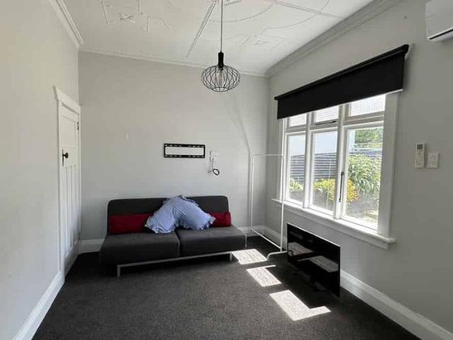 House for rent in Otakou