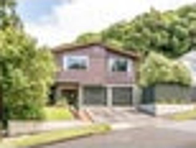 House for sale in Days Bay, Wellington