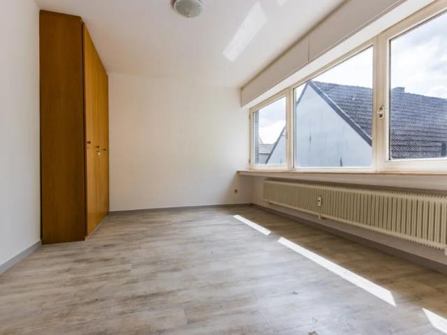 Apartment mieten in Büren, Nordrhein-Westfalen
