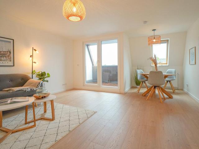 Dachgeschosswohnung kaufen in Lilienthal, Niedersachsen