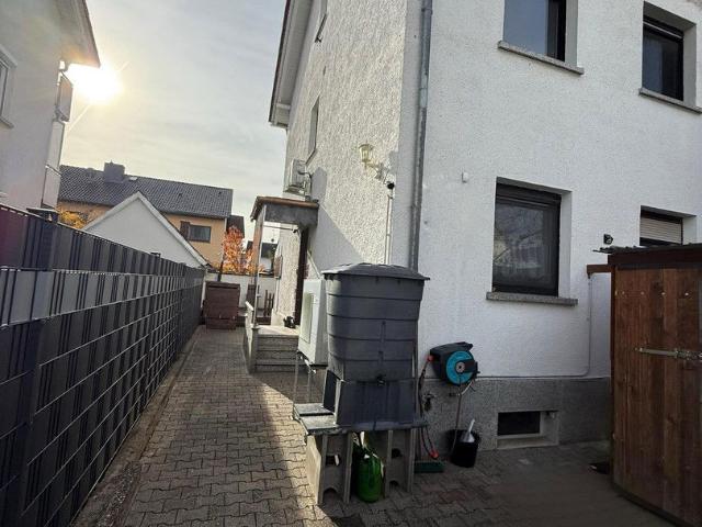 Doppelhaushälfte kaufen in Griesheim, Hessen