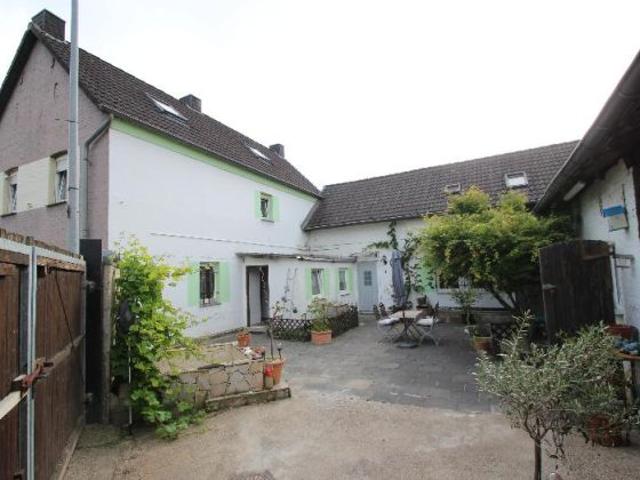 Haus kaufen in Niederkassel, Nordrhein-Westfalen