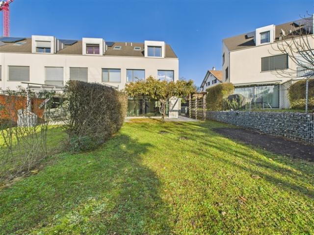 Reihenfamilienhaus kaufen in Muttenz, Basel-Landschaft