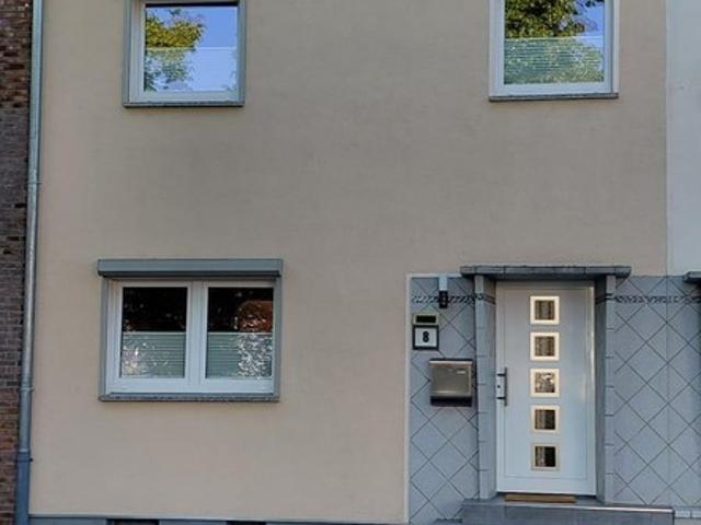 Haus kaufen in Rheinkamp, Moers