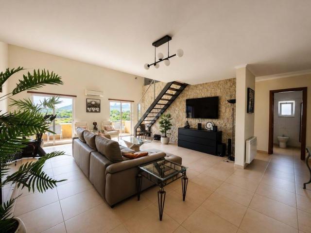 Apartamento venda em Alecrineira, Olhão