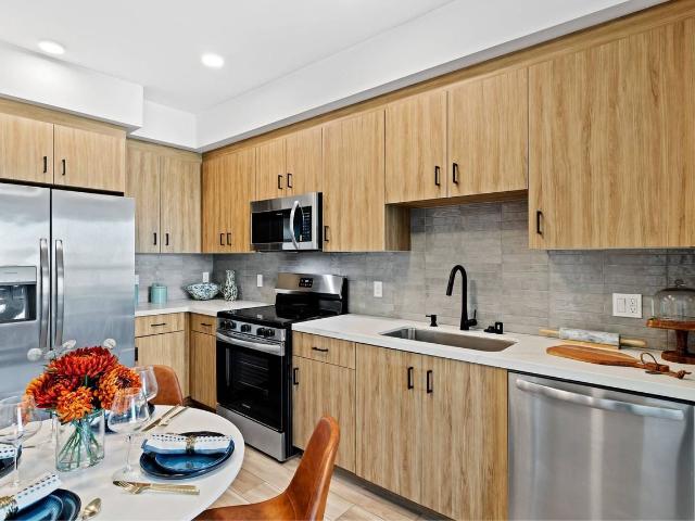 Apartment for rent in Pacoima Neighborhood Council, Canoga Park