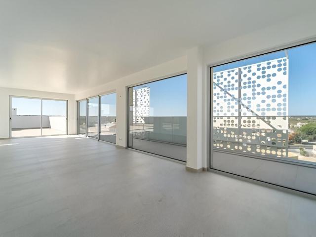 Apartamento venda em Lagoa, Faro