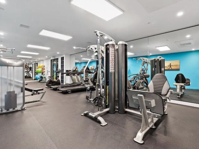 Apartment for rent in Canoga Park, California