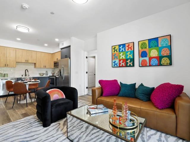 Apartment for rent in Canoga Park, California