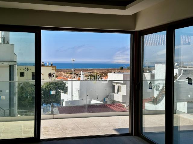 Apartamento venda em Praia de Alvor, Portimão
