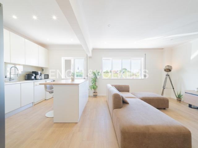 Apartamento venda em Chegadinho, Almada