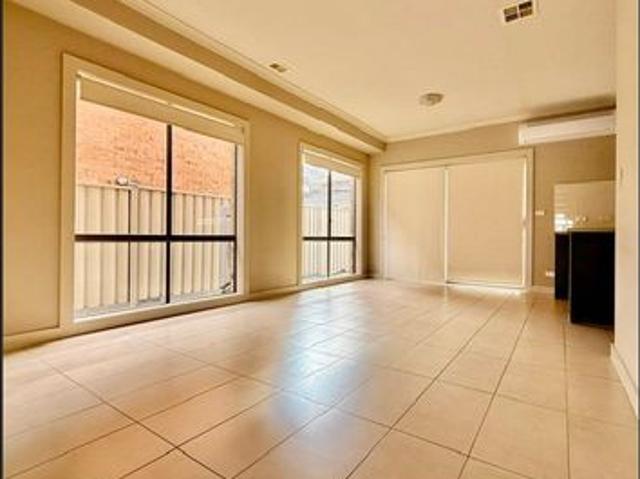 Townhouse for rent in Camerons Creek, Victoria
