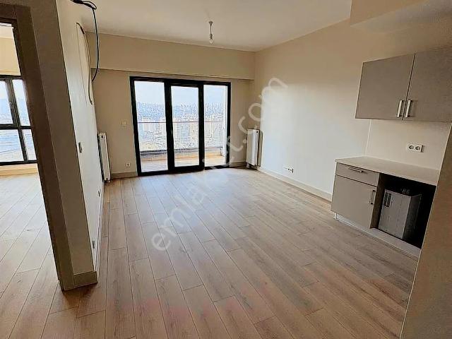 Avcilar, İstanbul içerisinde kiralık mülk