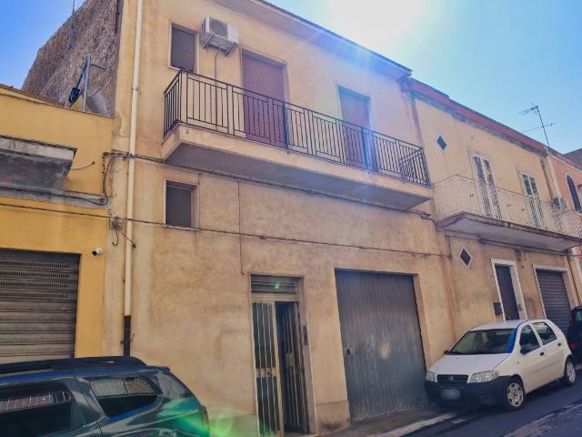 Appartamento in vendita a Modica Alta, Marina Di Modica