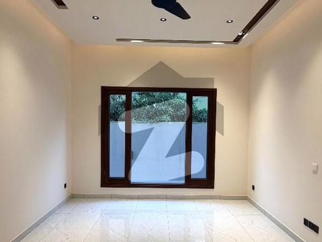House for sale in 8 ڈی ایچ اے فیز, کراچی ڈویژن