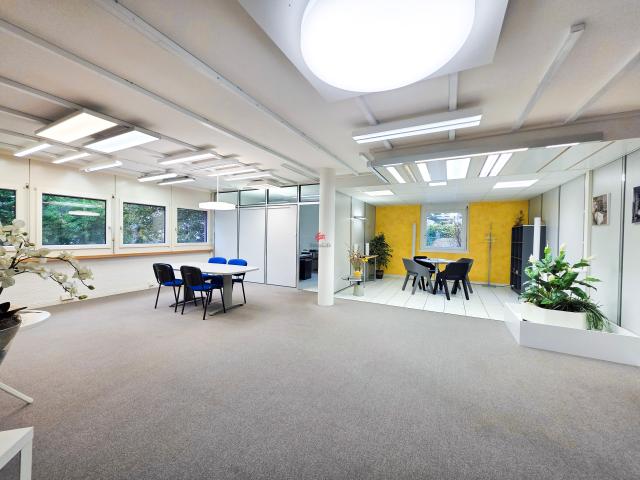 Büro kaufen in Cortaillod