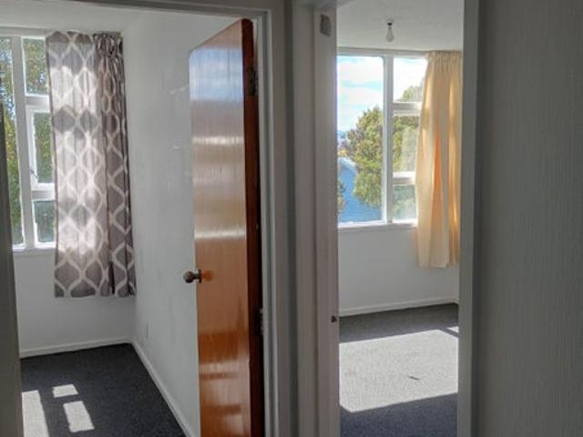 Apartment for rent in Days Bay, Wellington