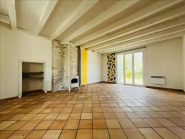 Maison vente à Moëze, La Pierre Levée