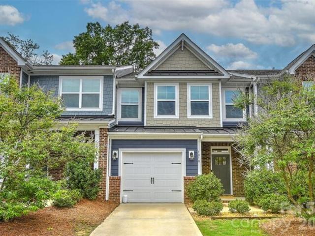 House for sale in Mecklenburg, North Carolina
