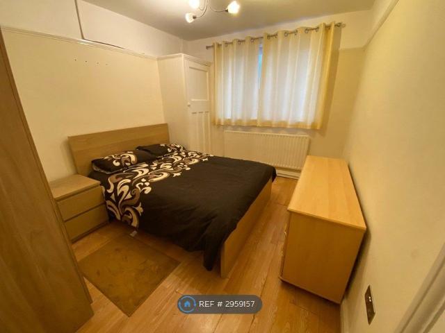 Room for rent in London Borough of Hounslow, Greater London