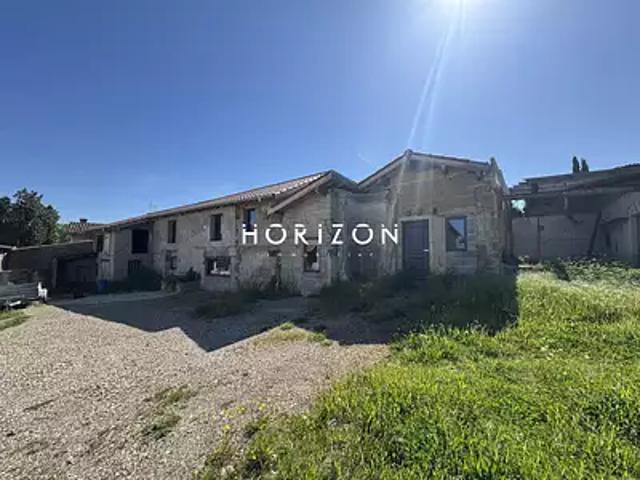 Maison vente à Bourg-en-Bresse, Mogneneins
