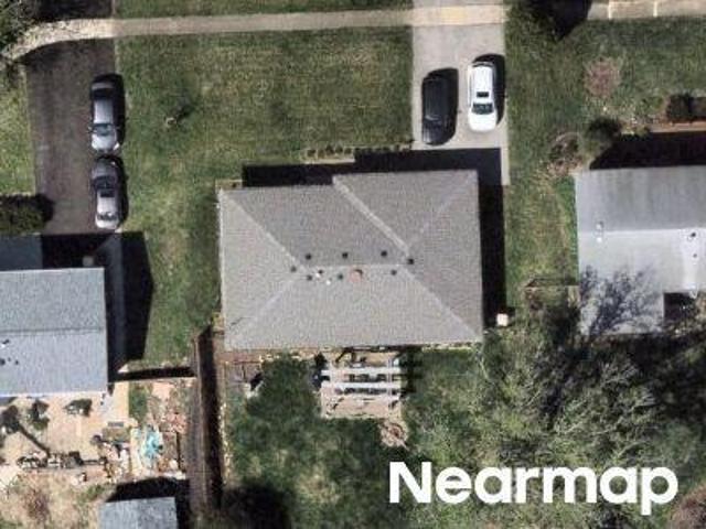 House for sale in Woodridge, Illinois