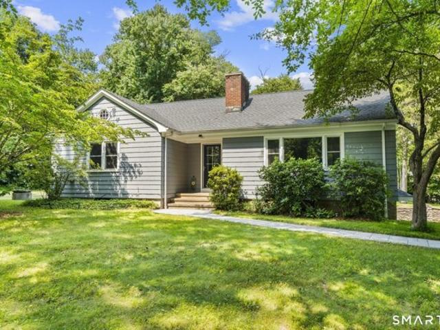 House for sale in Easton, Greater Bridgeport Planning Region