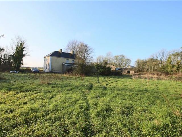 Farm for sale in Croghan