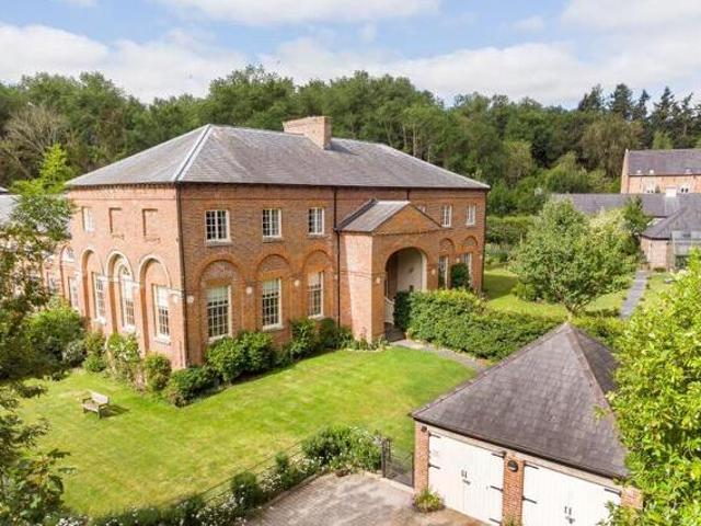 House for sale in Denbigh, Wales