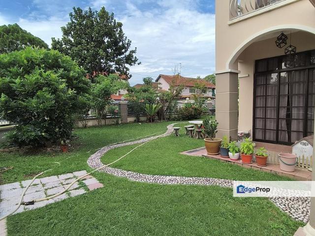 House for sale in Taman Molek, Johor Bahru