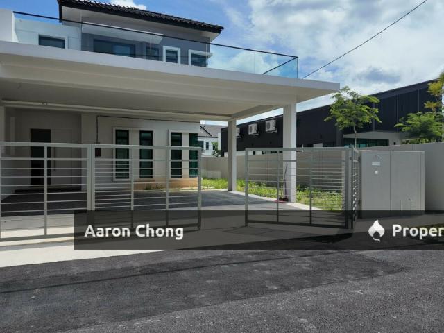 Residential House for sale in Malaka
