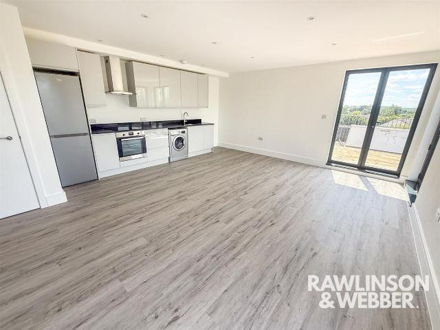 Apartment for rent in Blackhills, Surrey