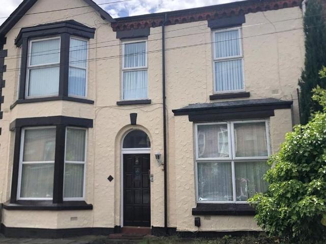 Apartment for rent in Calderstones