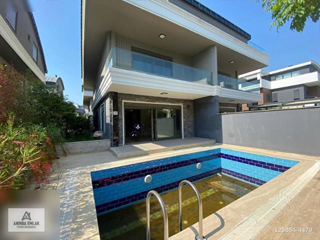 Antalya içerisinde satılık Villa
