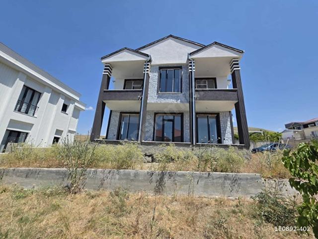 Van Merkez, Van içerisinde satılık Villa