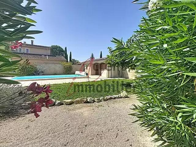 Maison vente à Lotissement la Garenne, Mollégès
