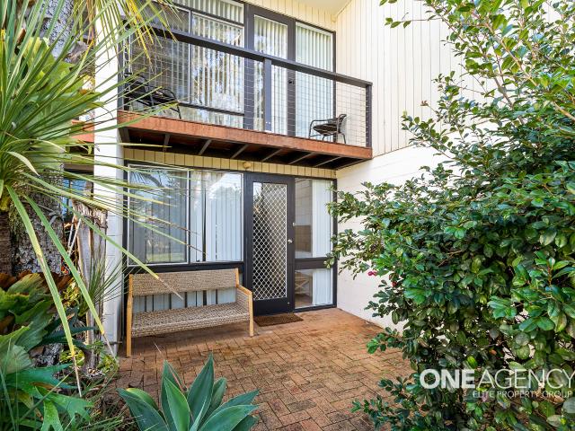 House for rent in Mollymook Beach, New South Wales