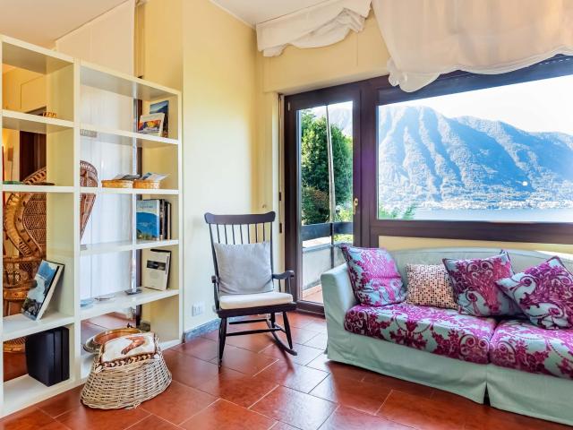 Appartamento in affitto a Villa, Tremezzina
