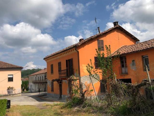 Villa Indipendente in vendita a Piemonte, Asti