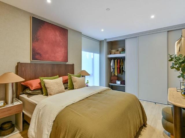 Apartment for rent in Birch Green, Spelthorne