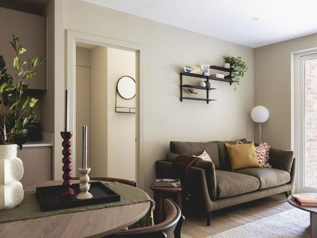 House for rent in Birch Green, Lower Halliford