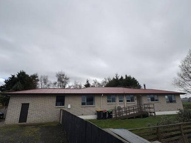 House for rent in Otakou