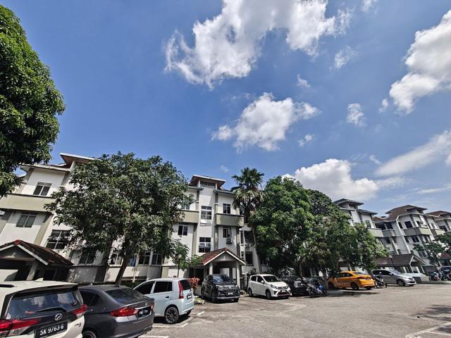 Apartment for sale in Bandar Baru Permas Jaya, Kampung Senibong