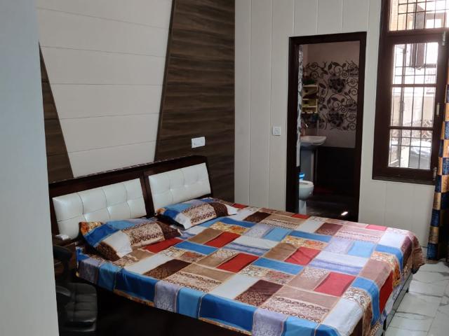 Flat for rent in Zirakpur, Punjab